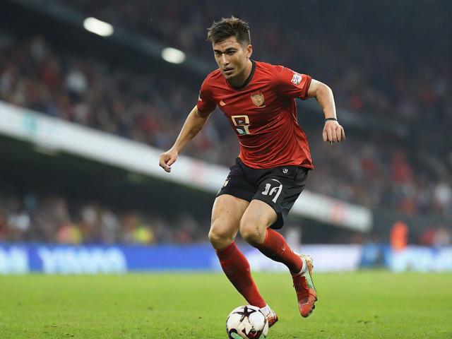 九游官网_《FIFA》电竞世界杯与《实况足球》世界赛的足球电竞对比